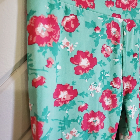 LuLaRoe Unicorn Floral One Size Full Length Leggin - Picture 6 of 6